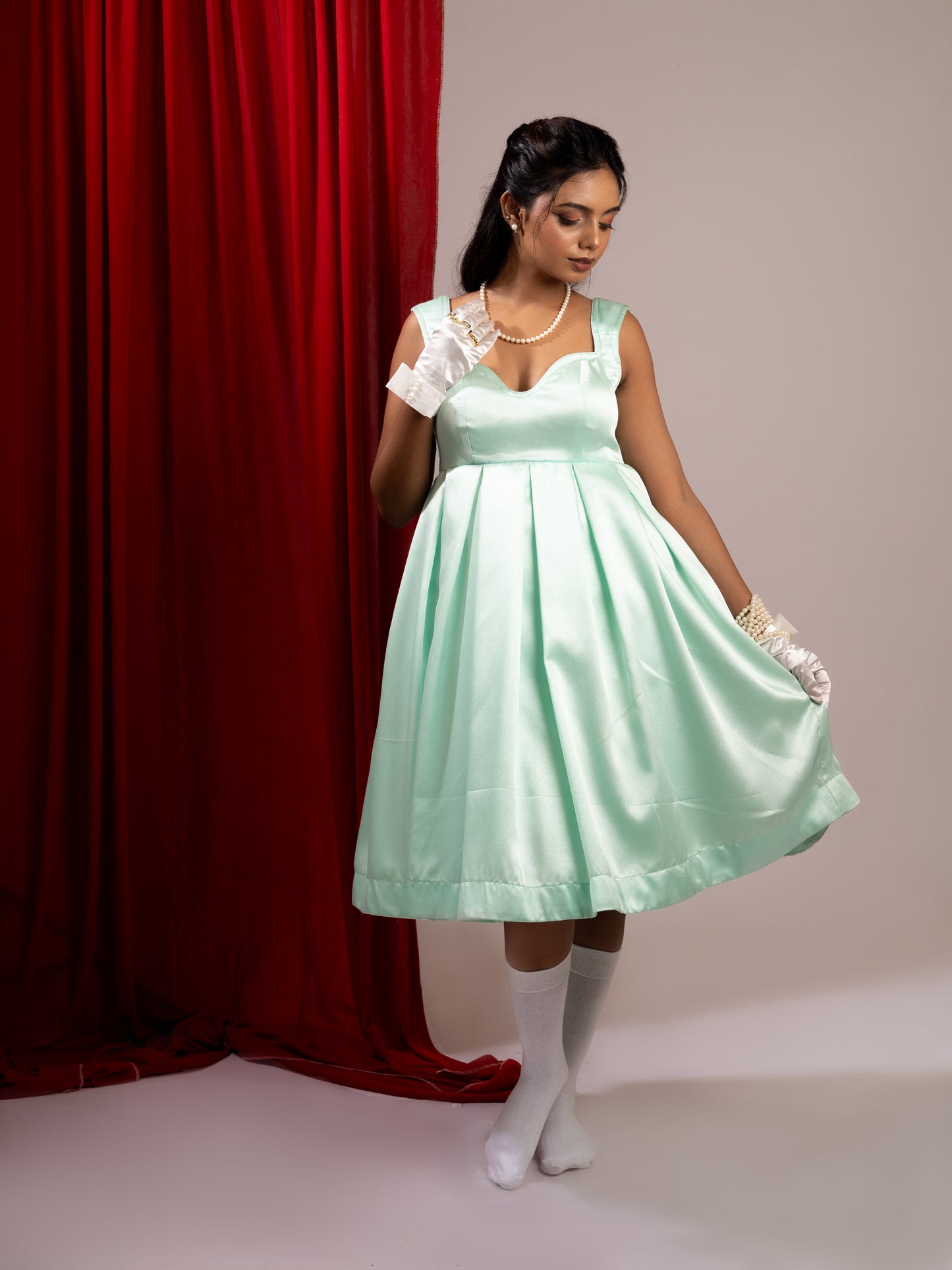 SLAY IN MIDNIGHT MINT MIDI