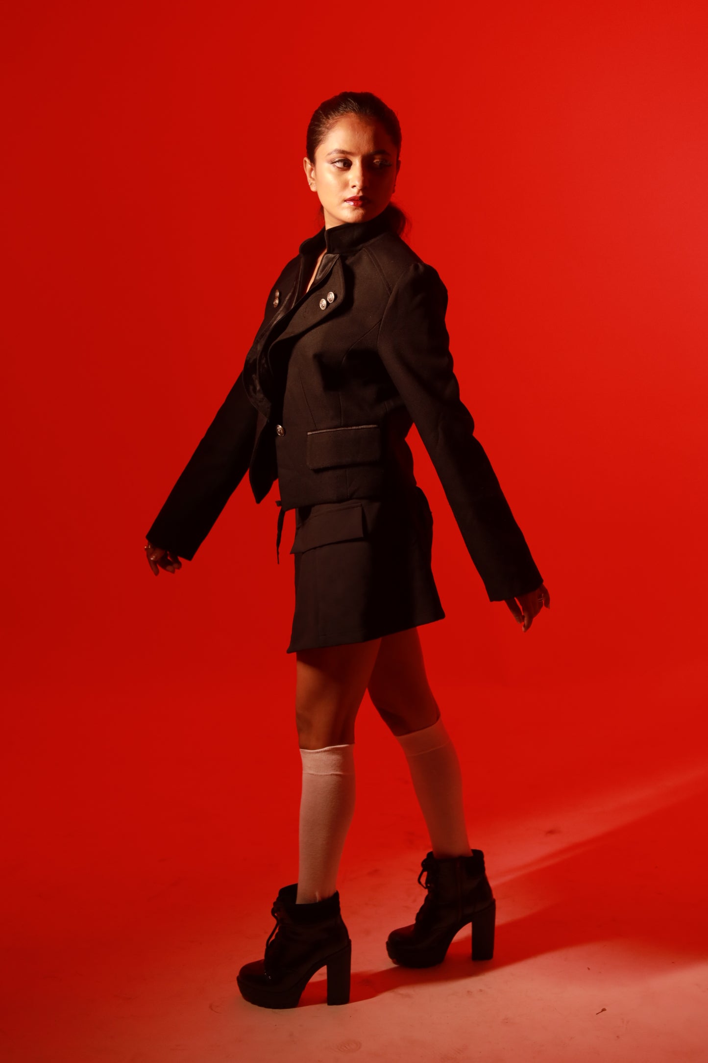 ATA'S BLACK MINI BLAZER