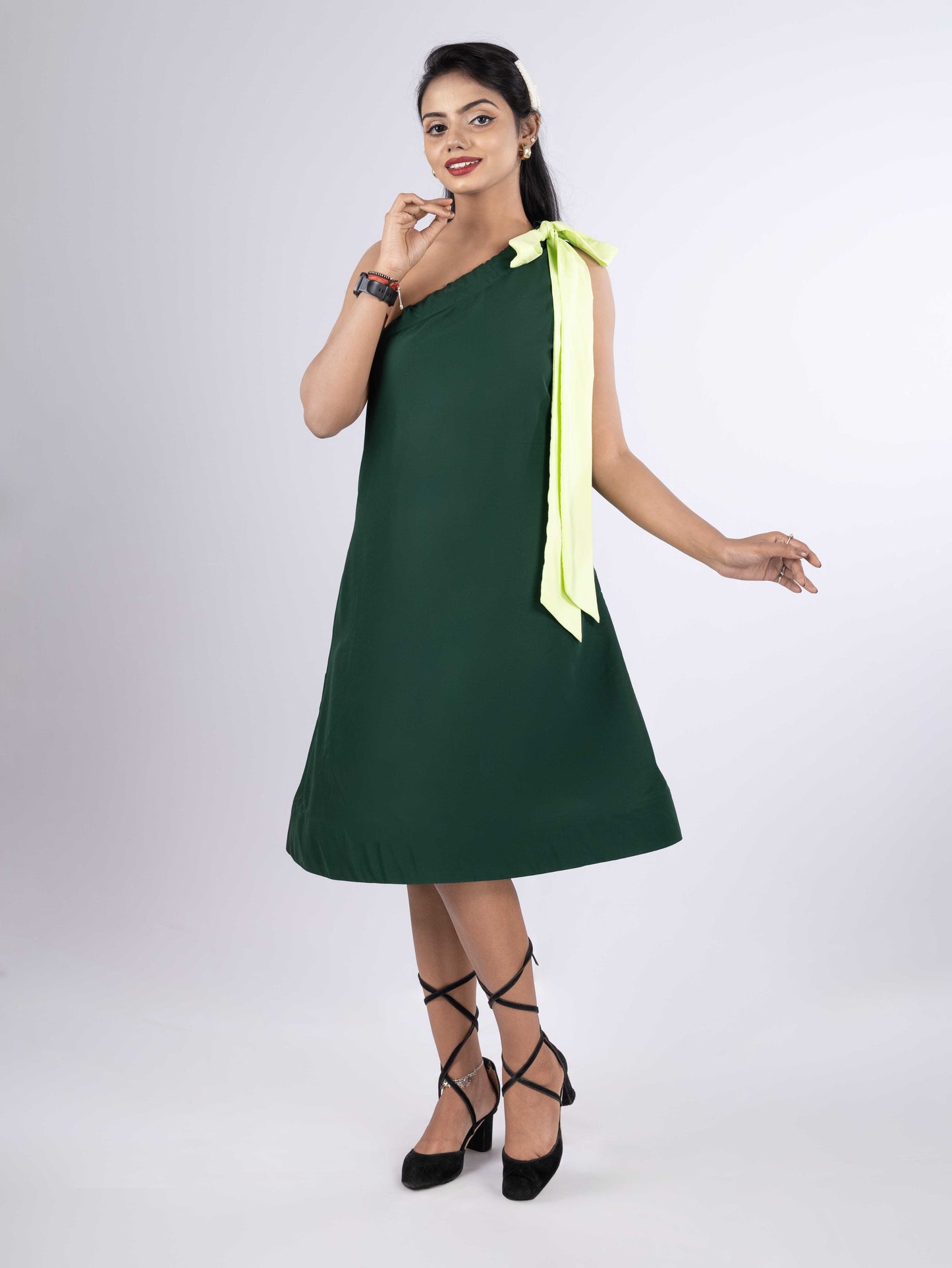 DREAMY EMERALD GREEN  ONE SHOULDER ROBE